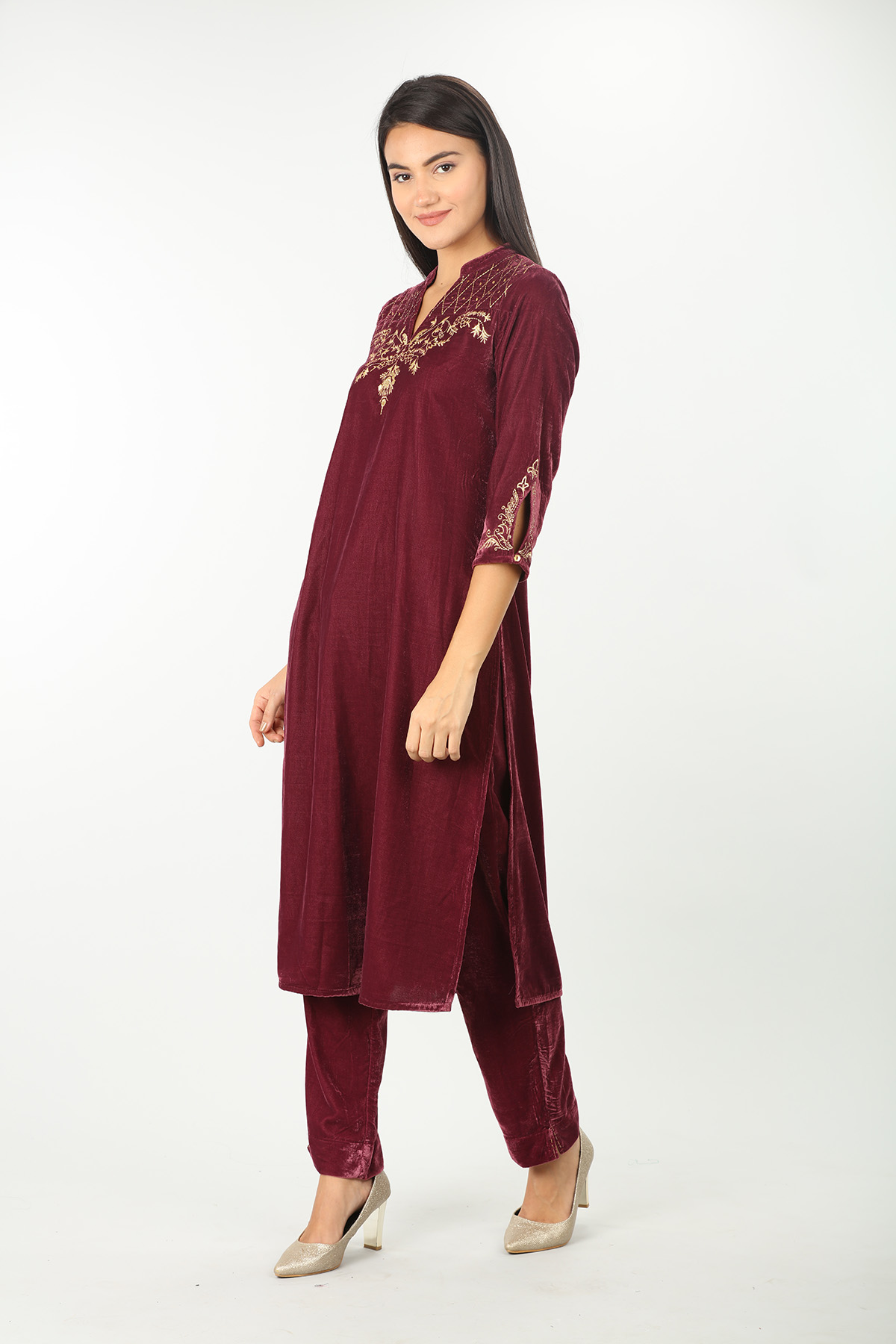 Burgundy Velvet Embellished Kurti - Image 3