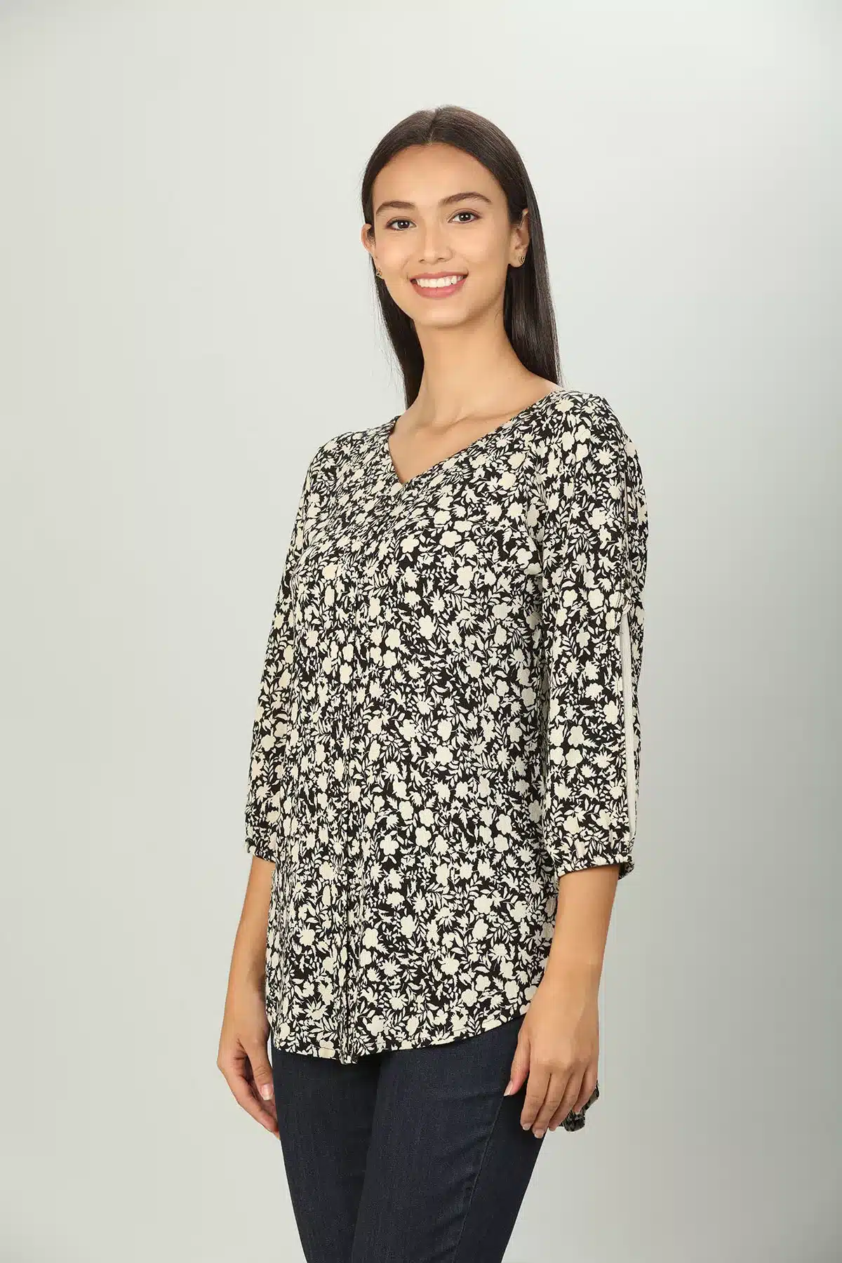 Black And White Floral Printed Ladies Tops Online