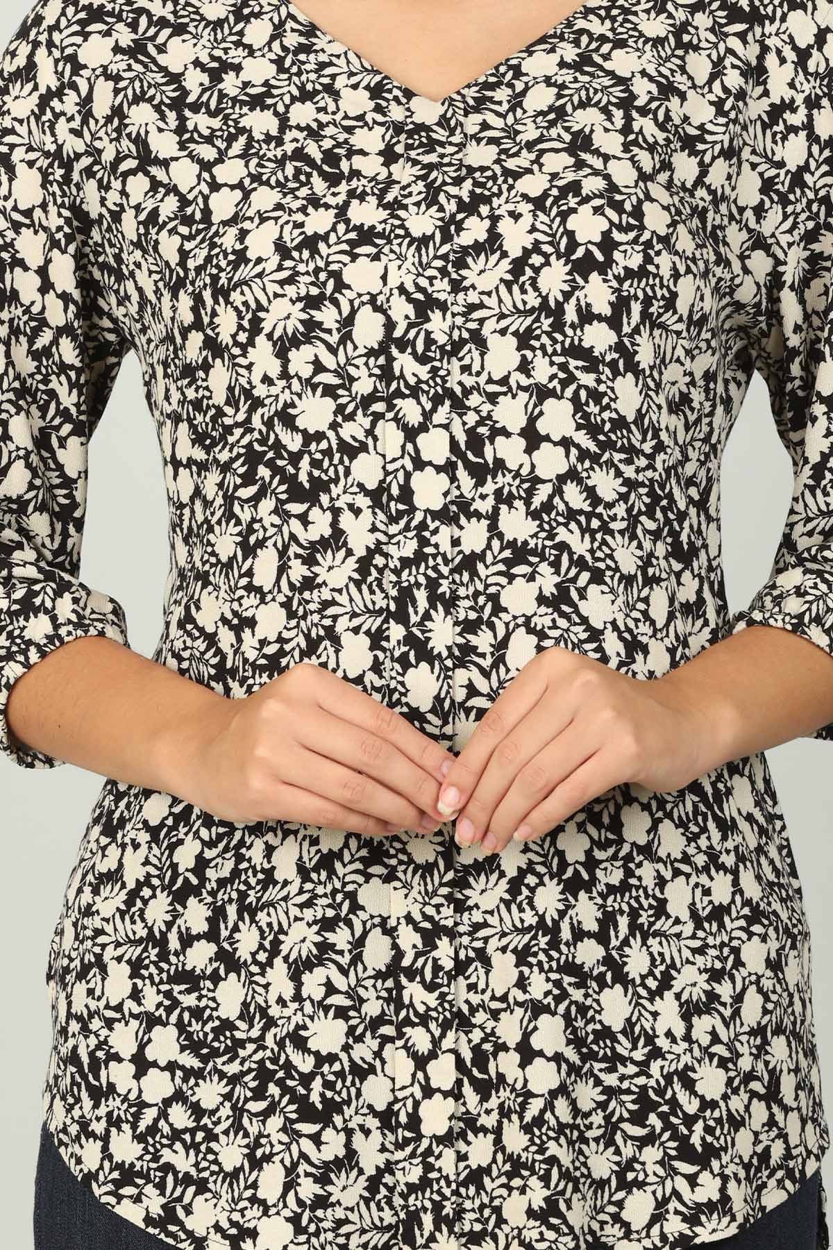 Black And White Floral Printed Ladies Tops Online