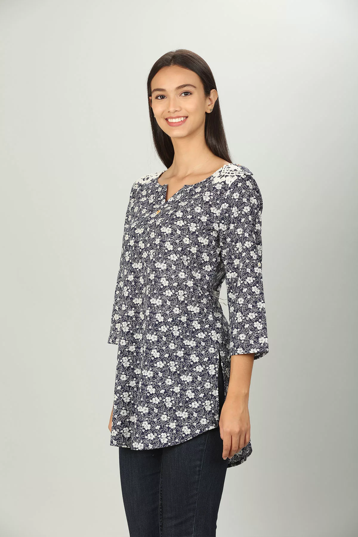 Blue Floral Printed Women Tops Casual