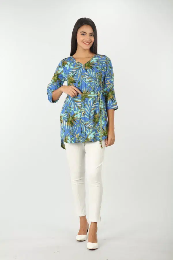 Printed Blue Top Woman