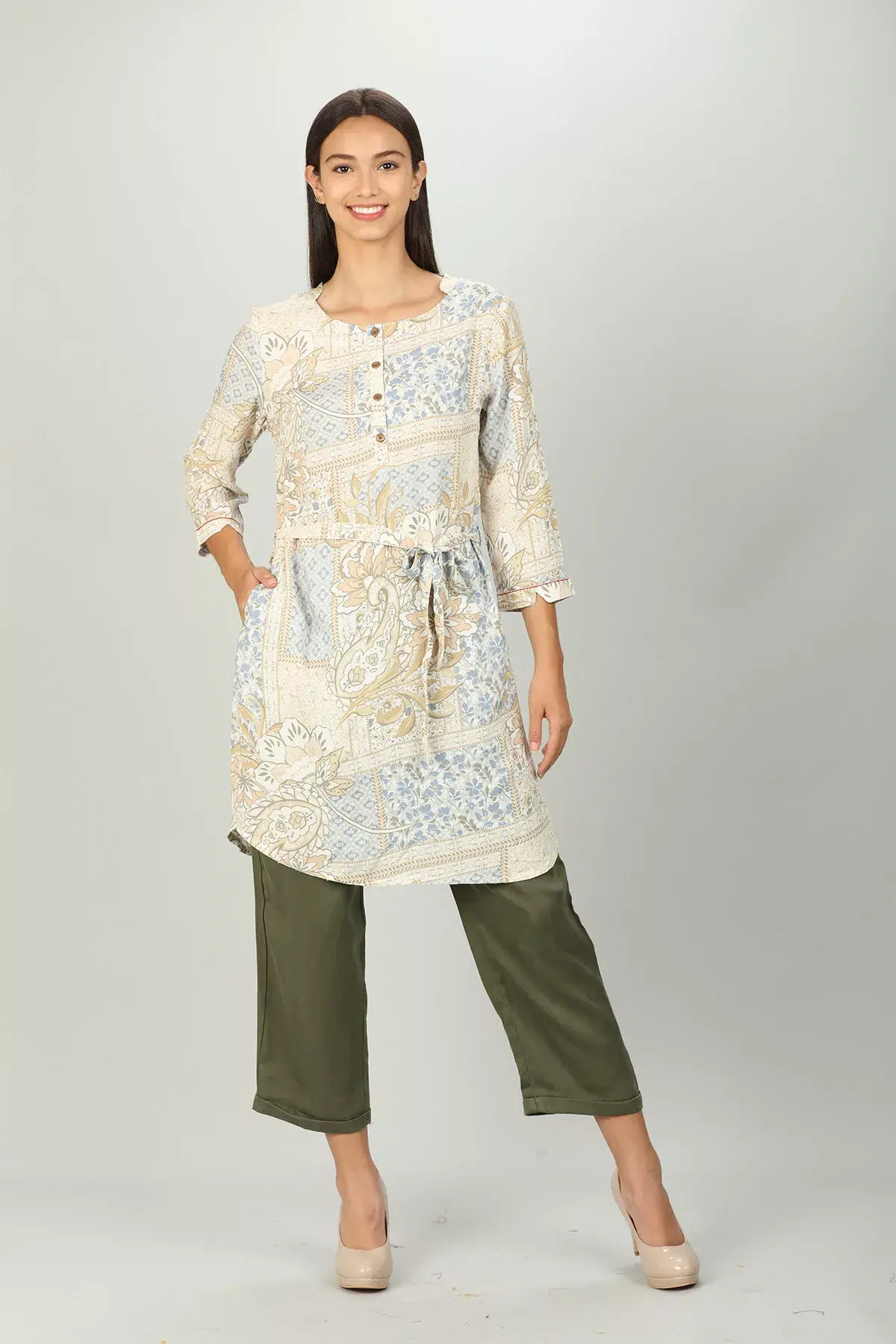 Olive Green solid mid-rise pant - Image 2