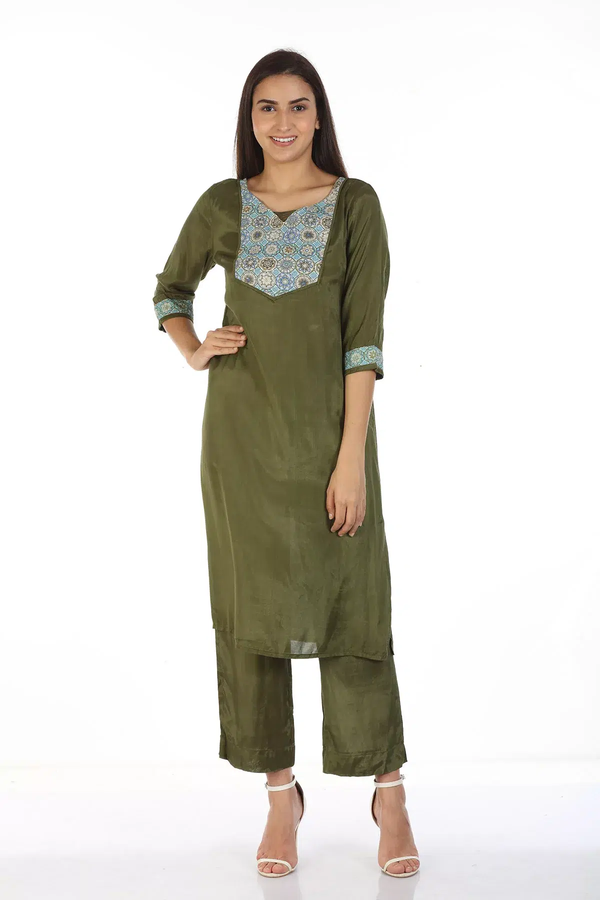 Green Applique Print Women Kurti Online