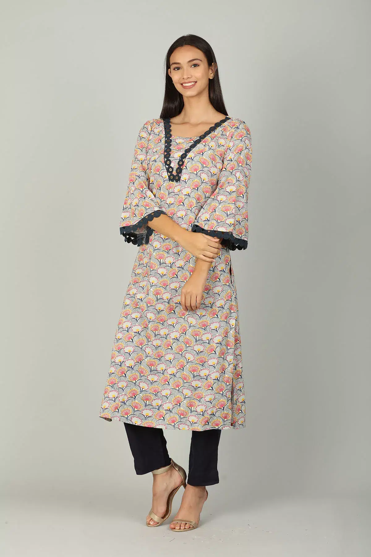 Printed Light Pink Kurta For Women