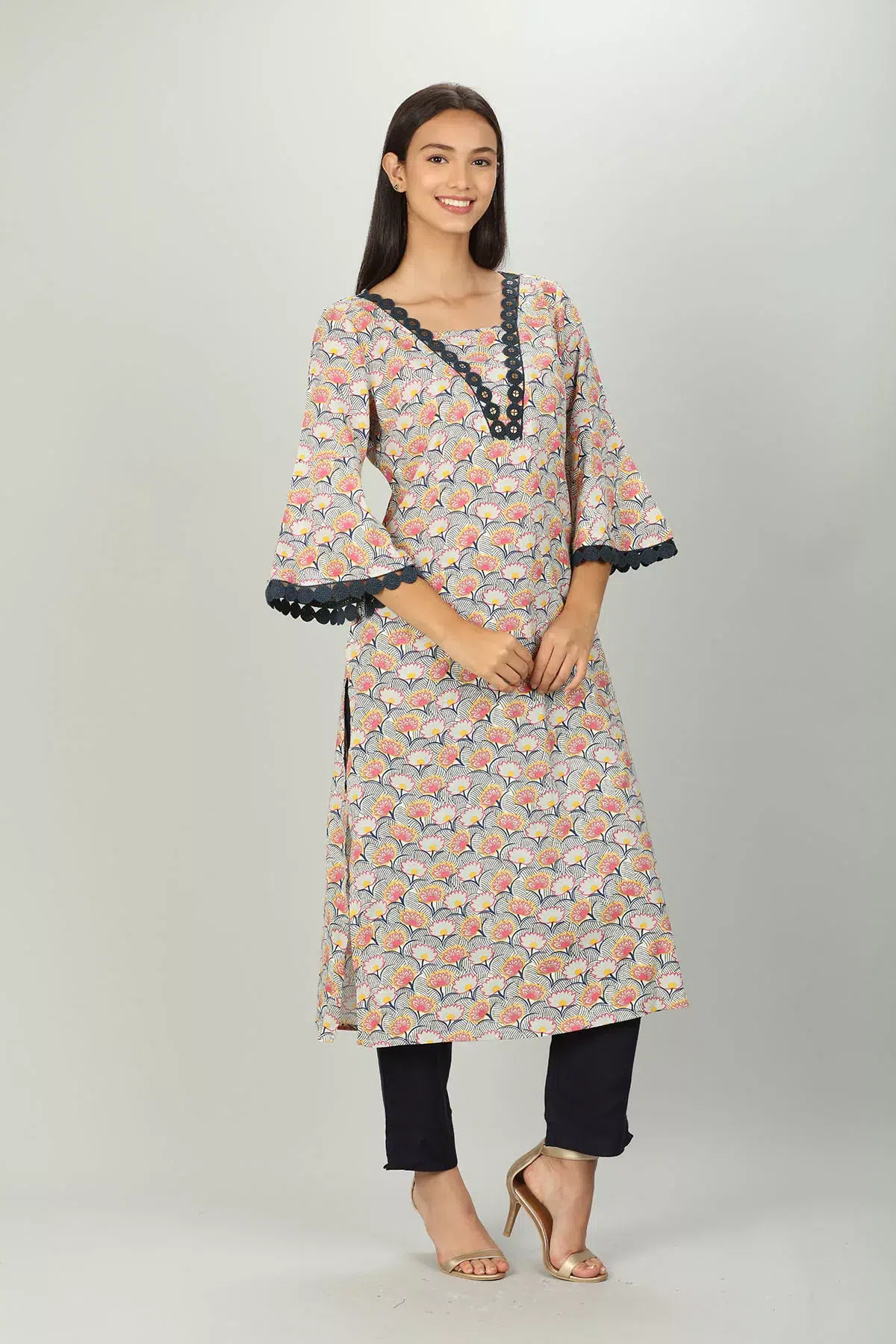 Printed Light Pink Kurta For Women
