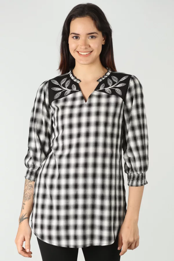Checks Black And White Top For Women