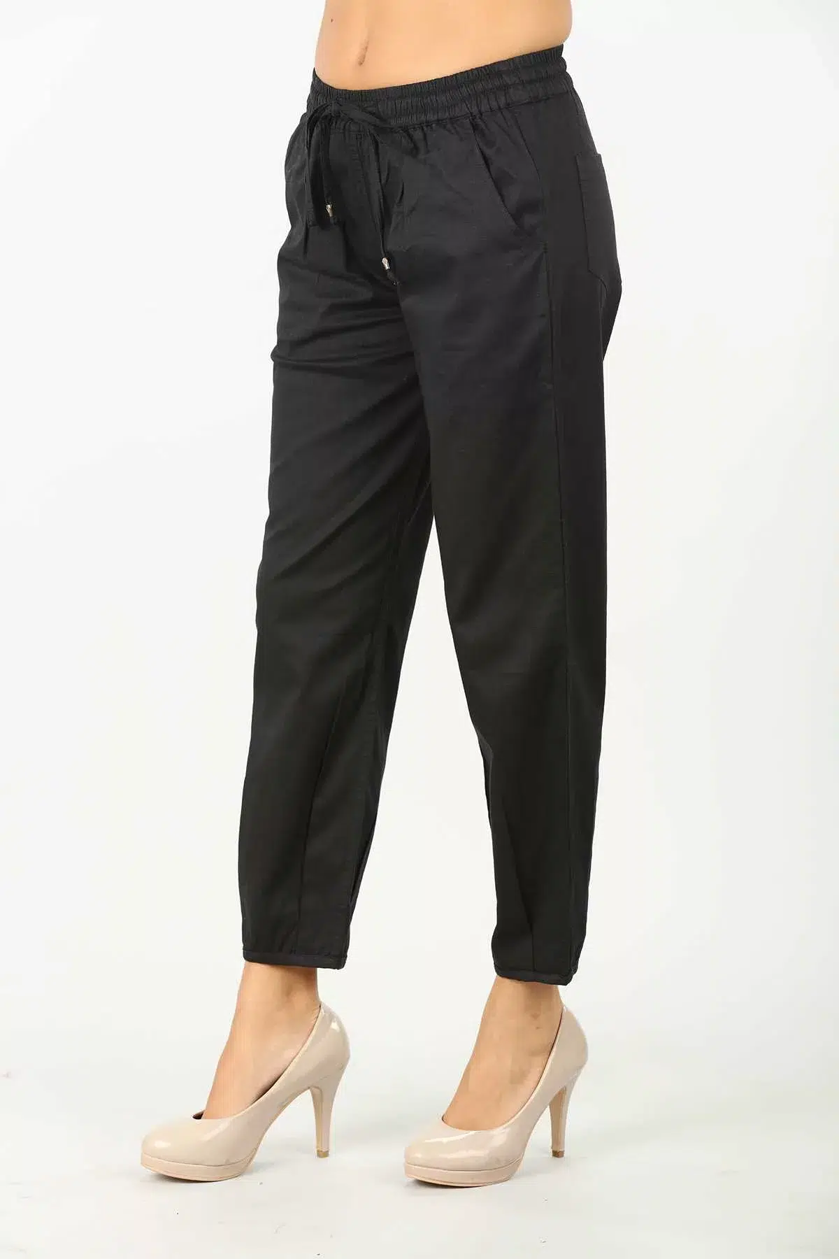 Solid Black Pant For Women