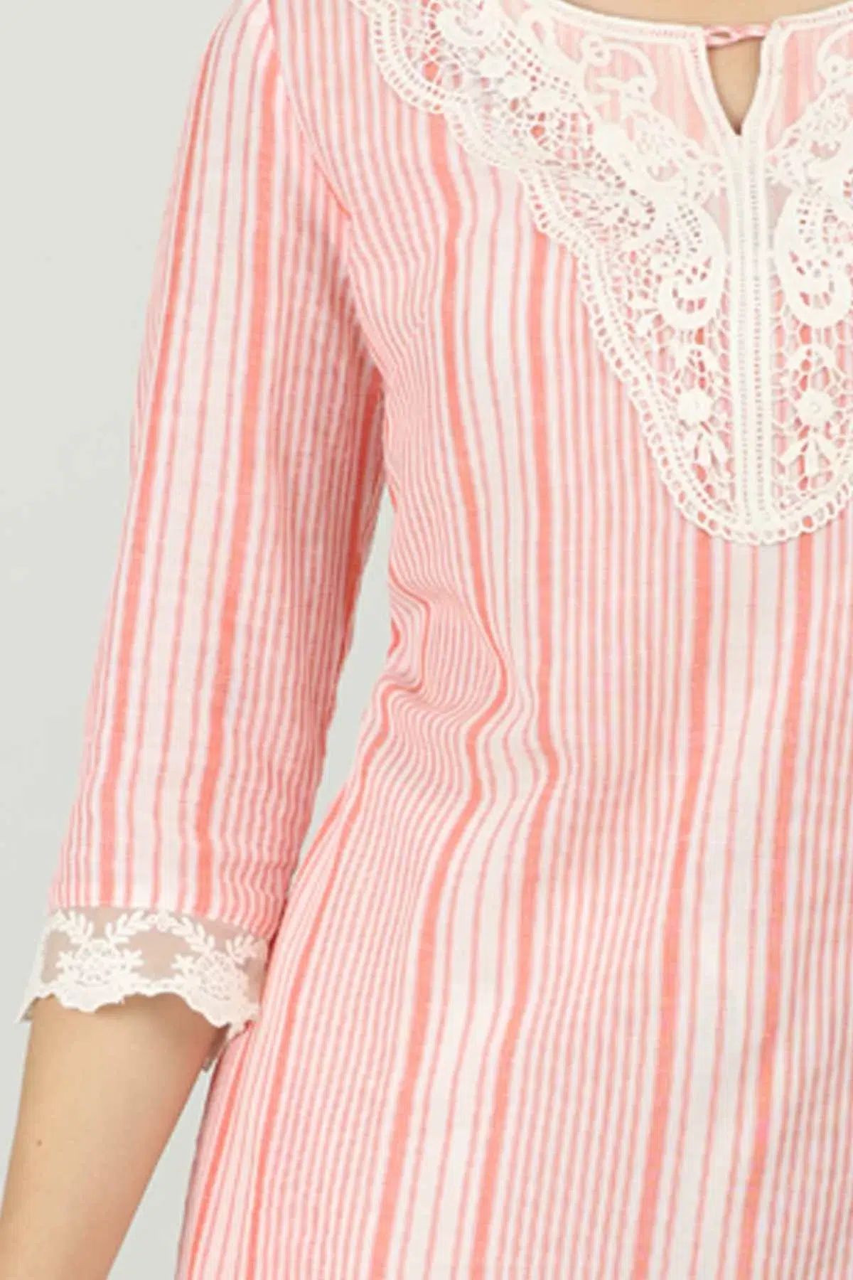 Red And White Kurti For Women
