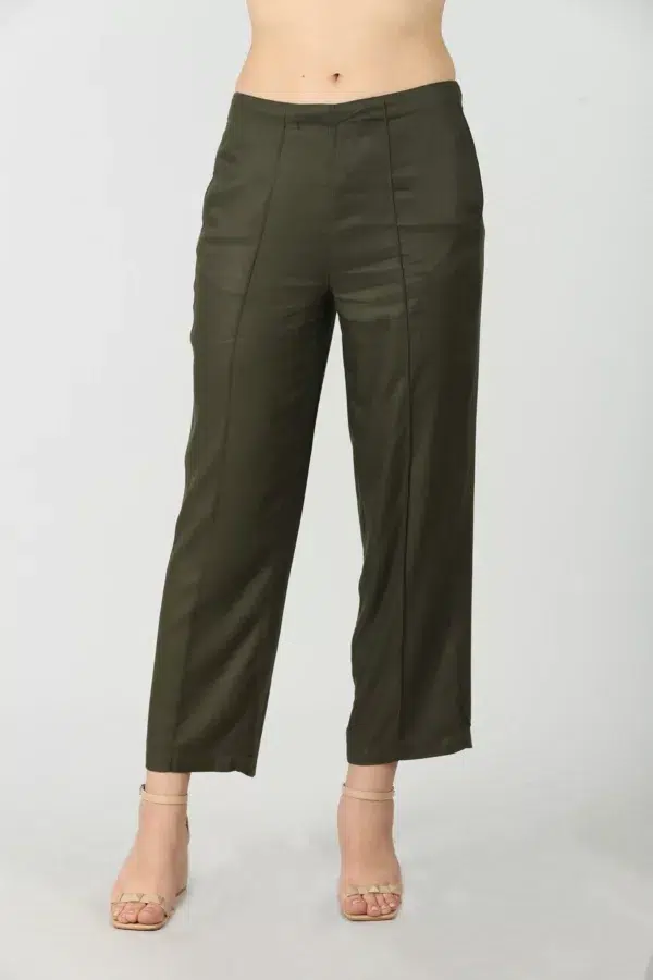 Olive Grey Solid Pants For Female
