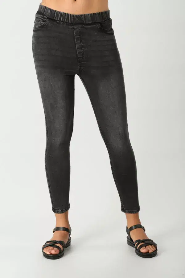 Black Jeans Women