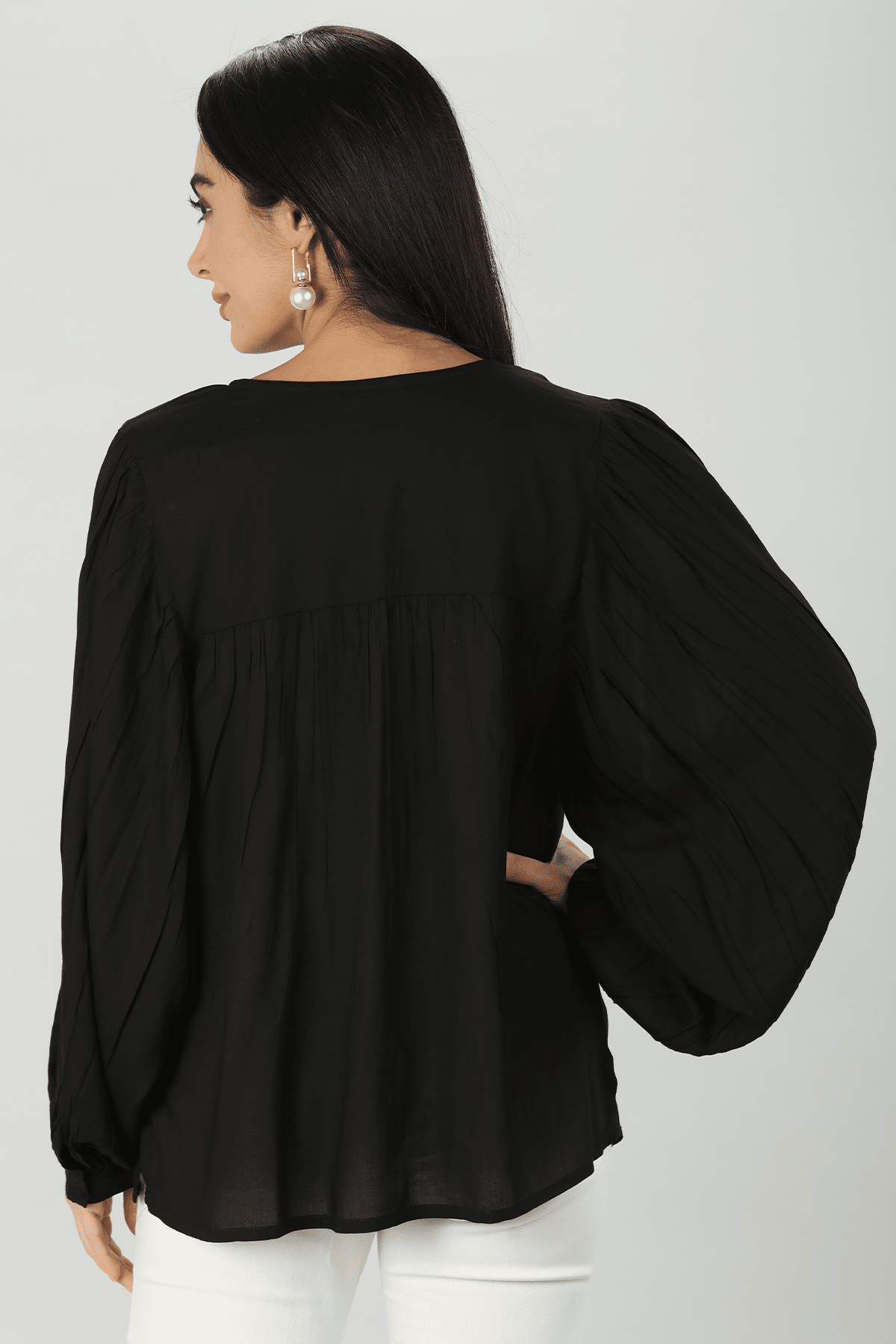 Black Tops For Women