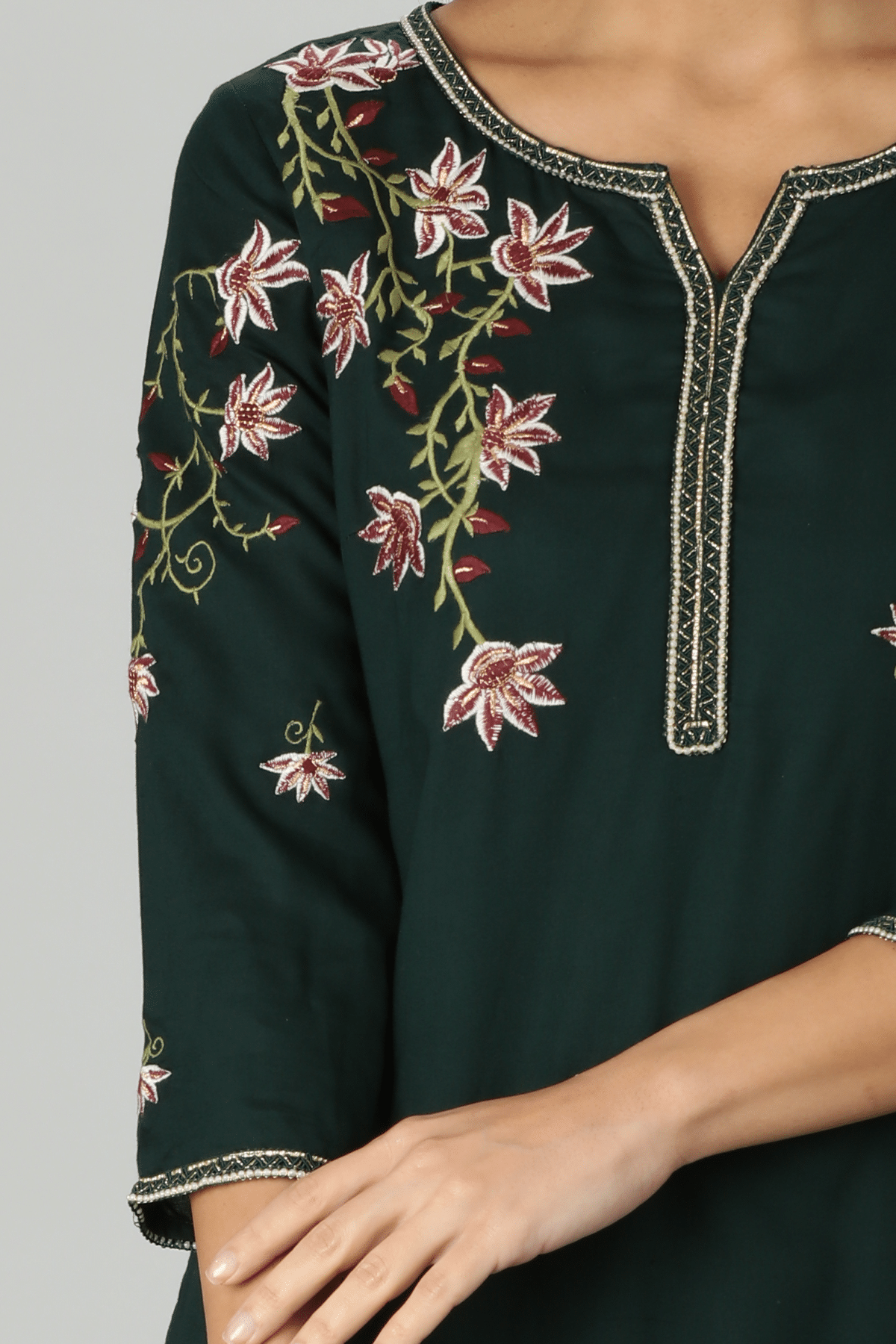 Embellished Green Kurta For Women