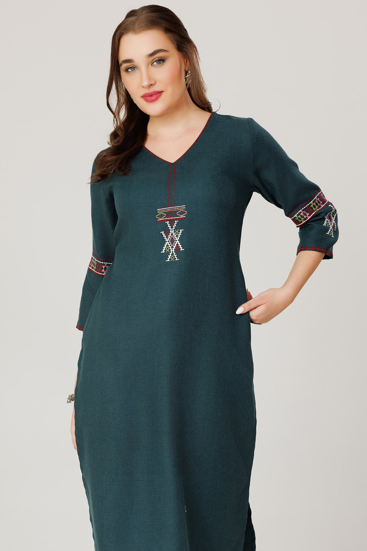 Teal Green Embroidered Pashmina Winter Kurti - Image 5