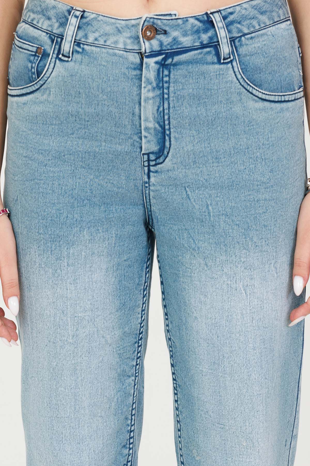 Blue Solid Jeans For Ladies Online