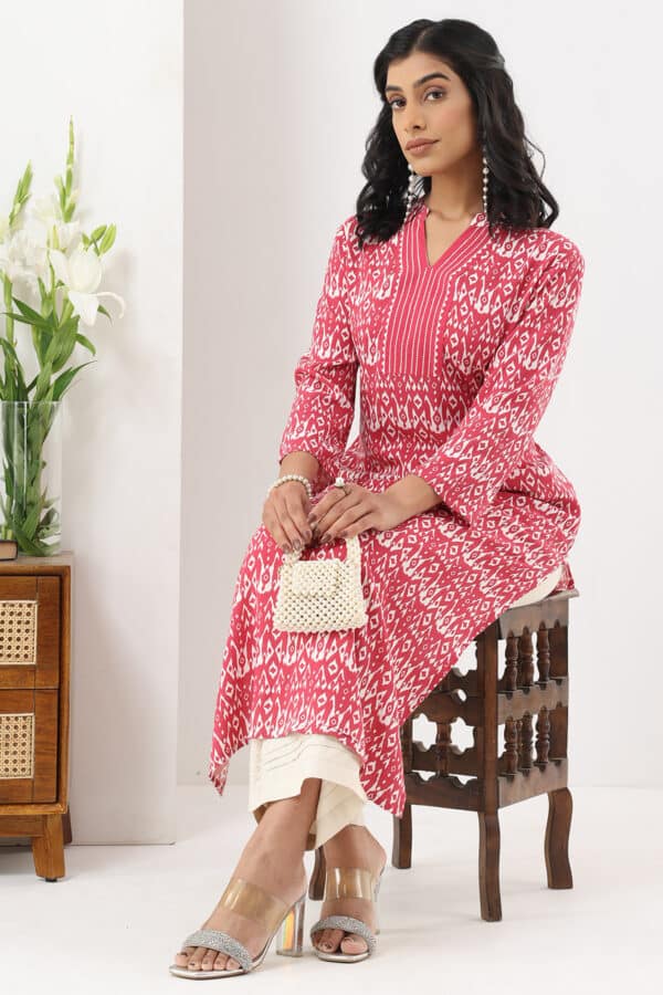 Coral Red Printed Kurta For Women