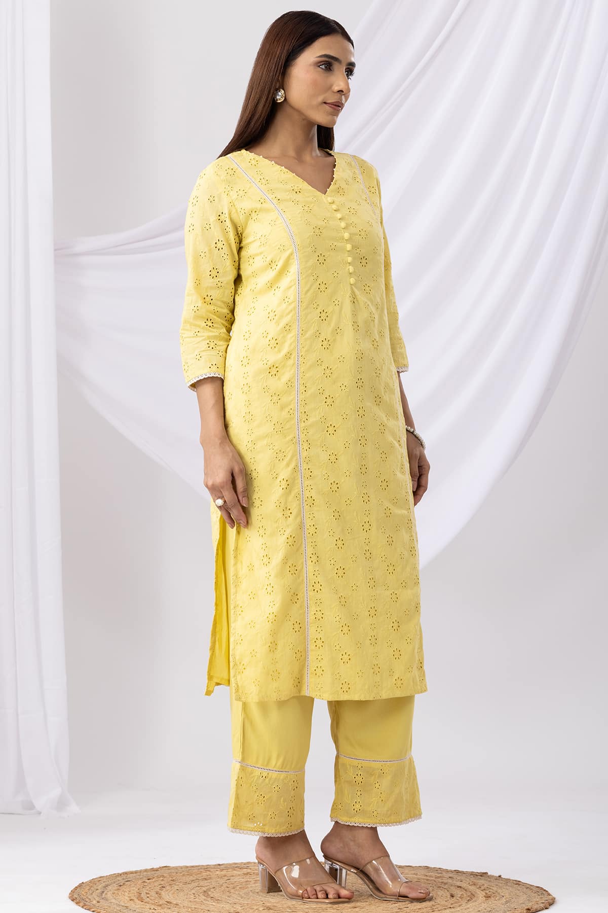 Women Schiffli V Neck Kurti