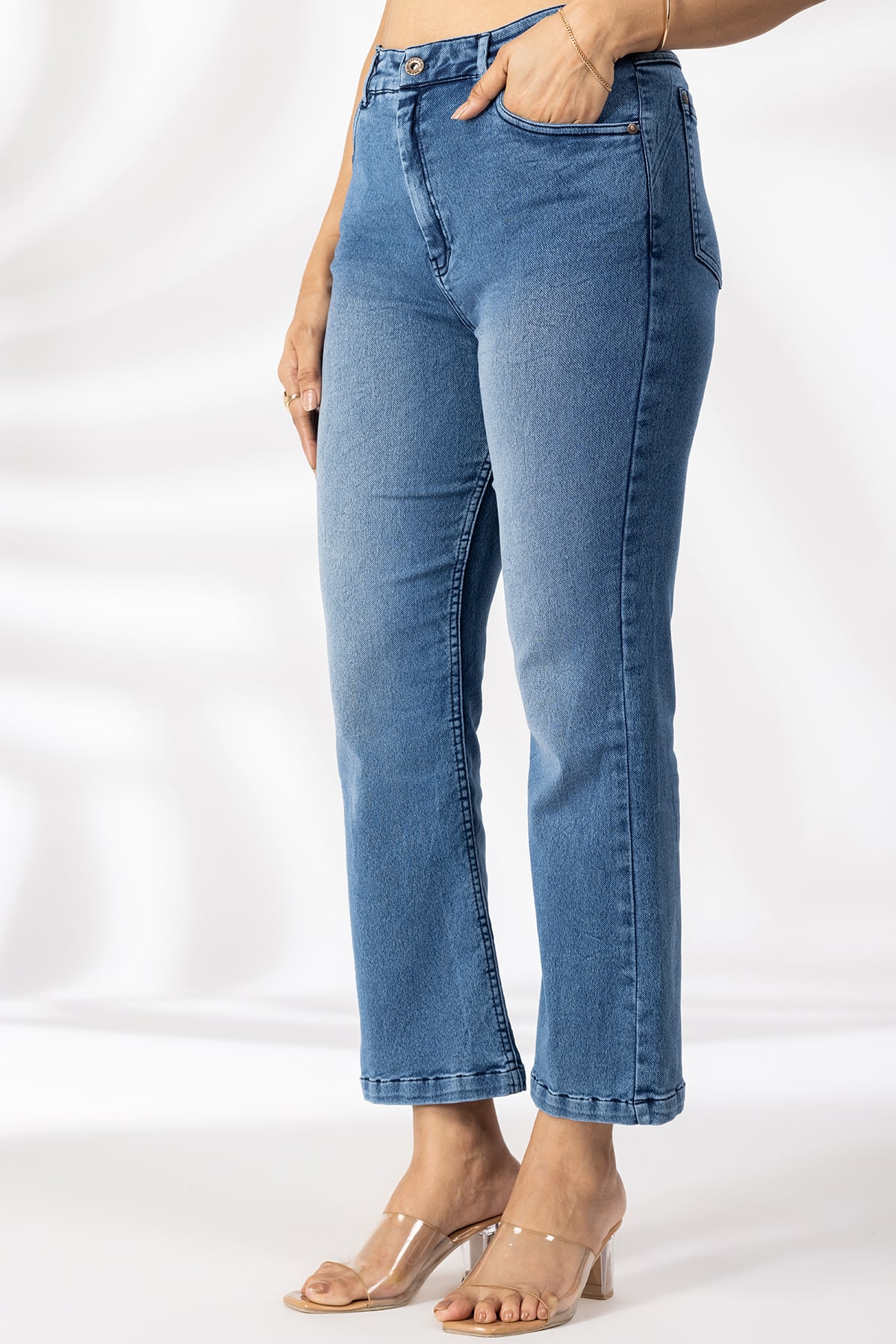 Solid Blue Jeans Ladies