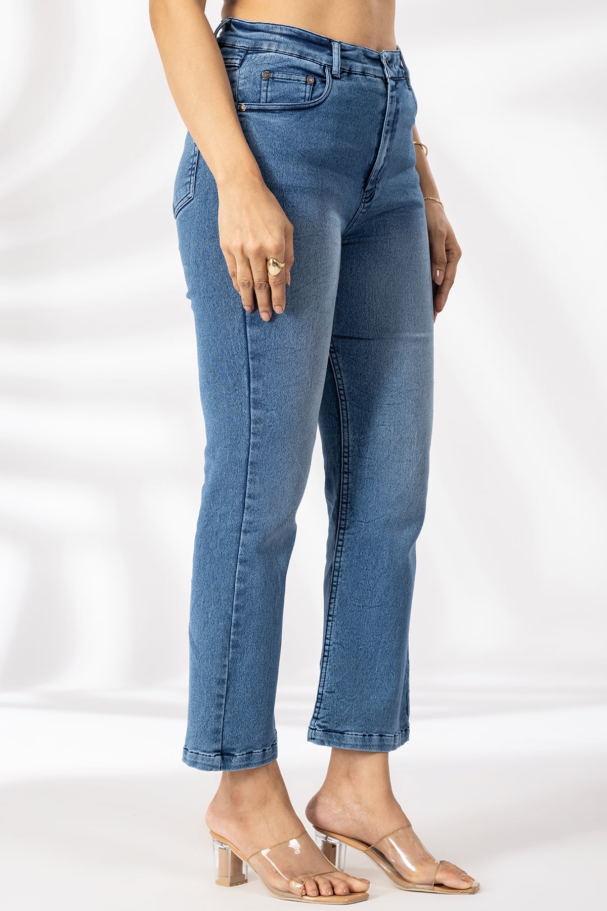 Solid Blue Jeans Ladies