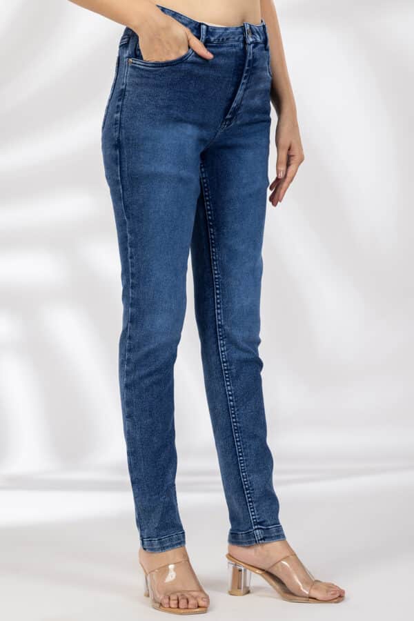 Solid Blue Slim Fit Jeans Women