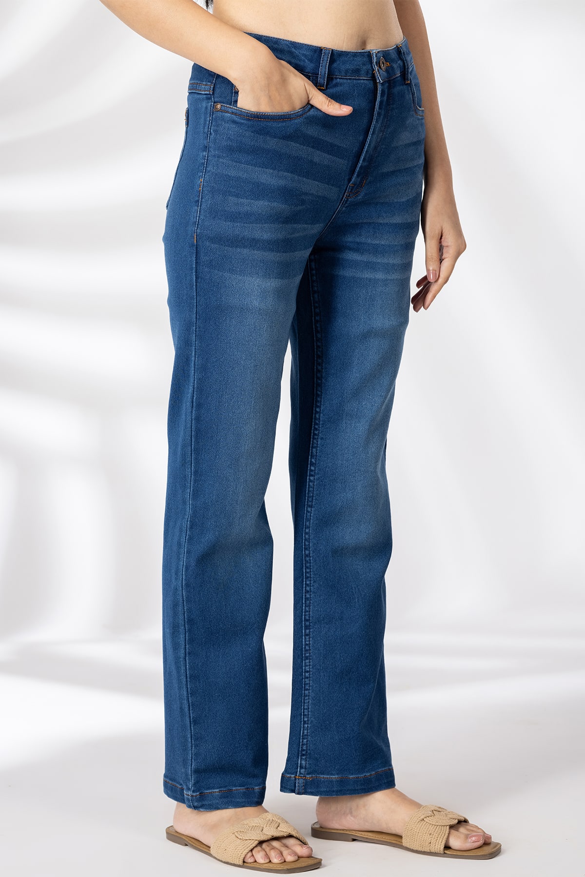 Solid Blue Denim Jeans For Women
