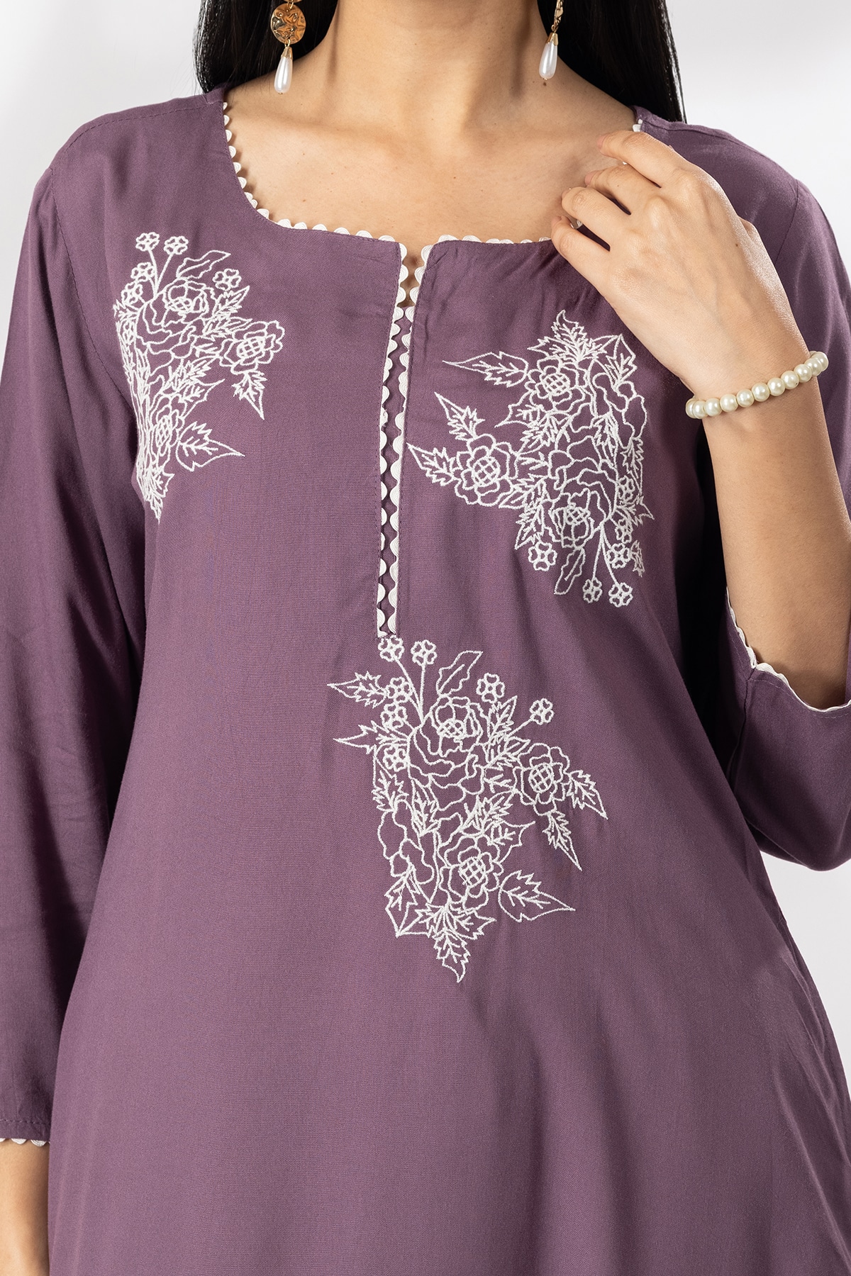Embroidered Purple Kurta For Woman