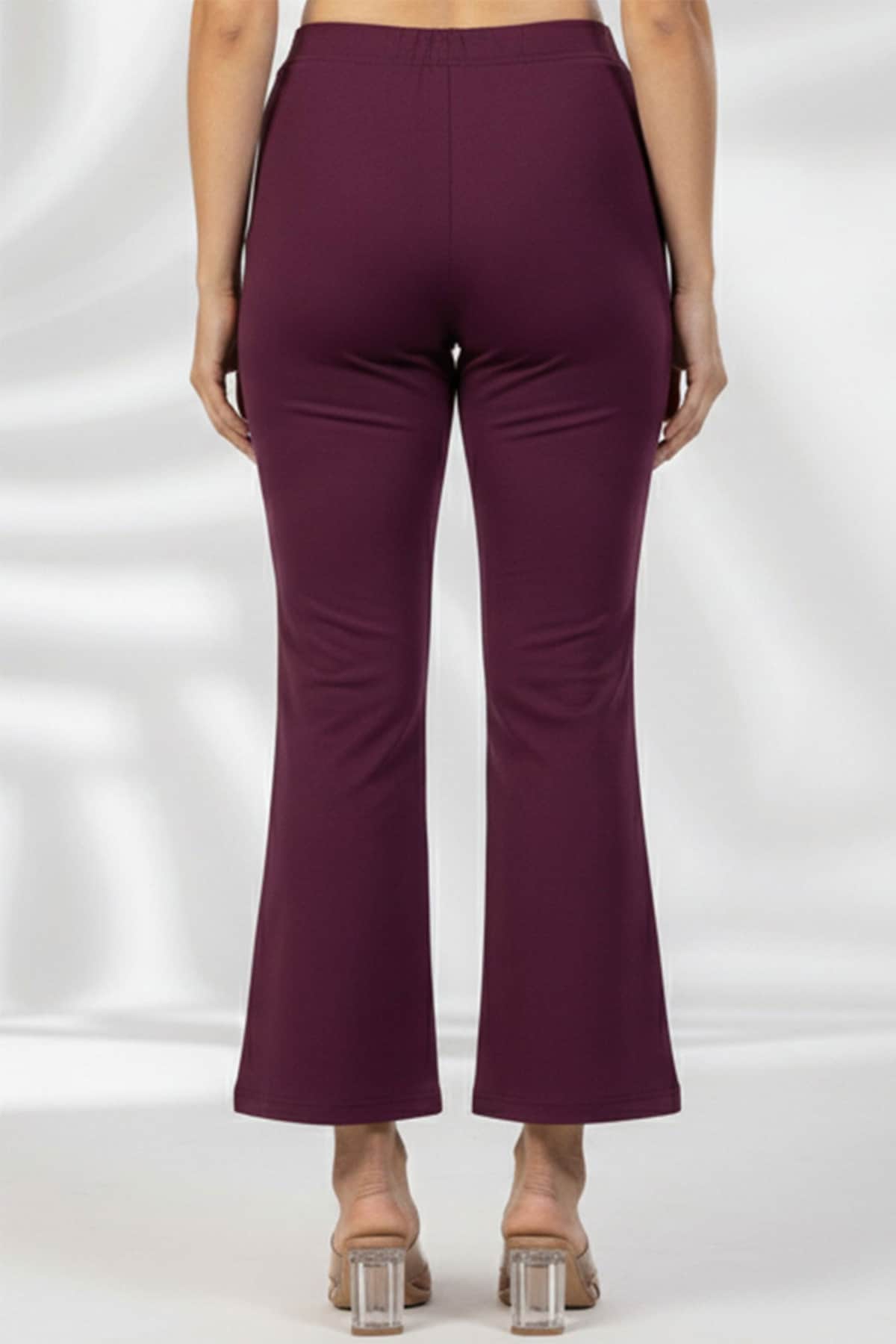 Solid Wine Slim Fit Pant For Women