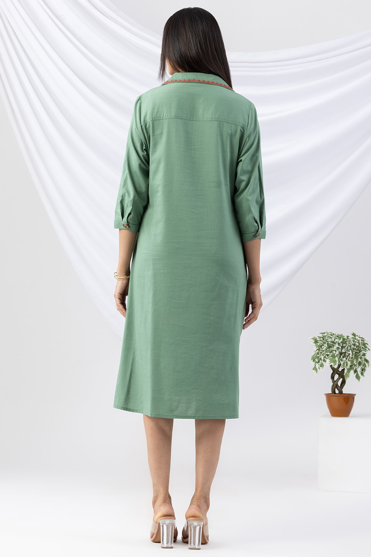 embroidered dress for women green cotton viscose lapel collar 3/4 sleeves