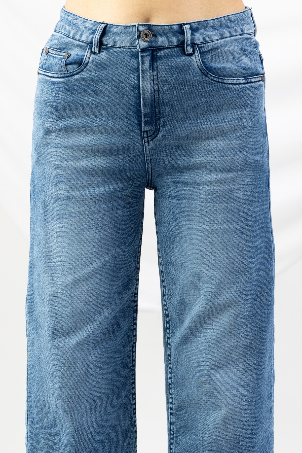 Solid Blue Jeans Ladies