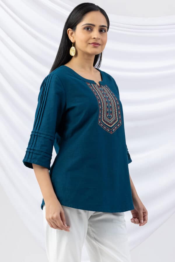 winter top ladies teal embroidered viscose cotton slub round neck with 3/4 sleeves