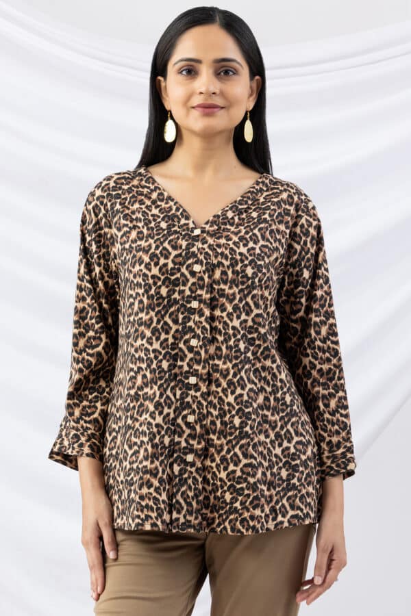 winter top for ladies brown printed viscose twill v neck with 3/4 sleeves