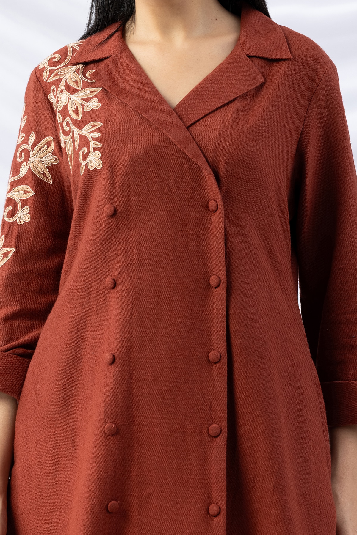 embroidery kurti for women rust viscose cotton slub lapel collar with 3/4 sleeves