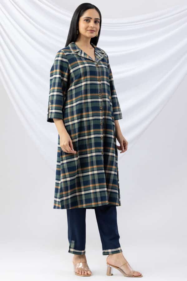 winter kurti navy checked cotton twill lapel collar with 3/4 sleeves