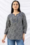 Black embroidered viscose crepe top for women with round neck and 3/4 sleeves