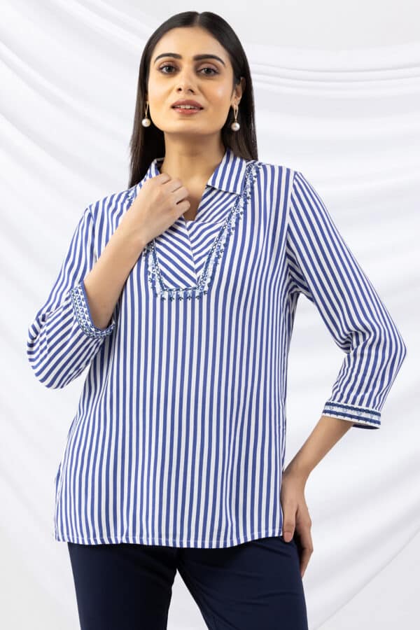 Blue top women striped design with collar and 3/4 sleeves