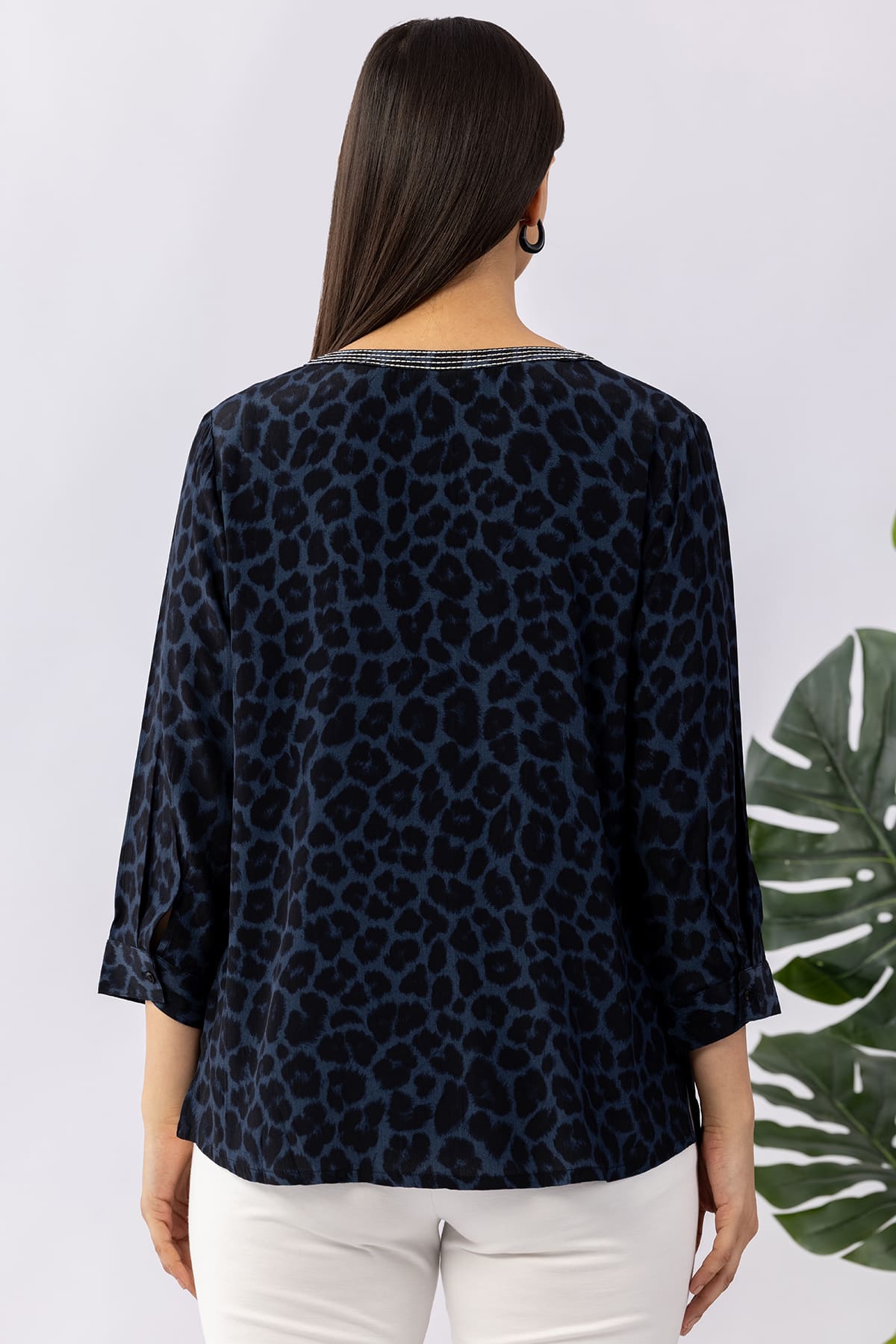 Embroidered blue viscose calci crepe shirt for women with round neck and 3/4 sleeves