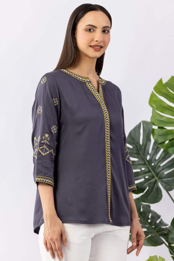 Embroidered grey viscose modal satin shirt for ladies with round neck and 3/4 sleeves