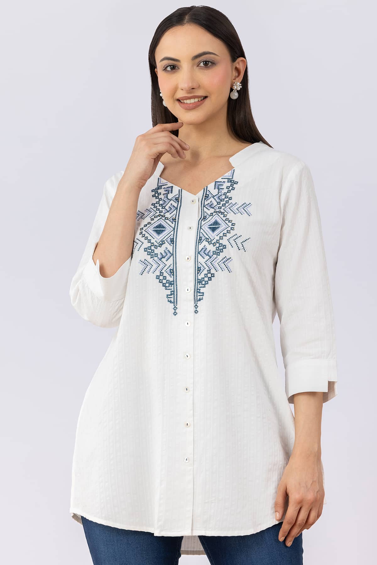 White embroidered viscose dobby tunic for women with V neck and 3/4 sleeves