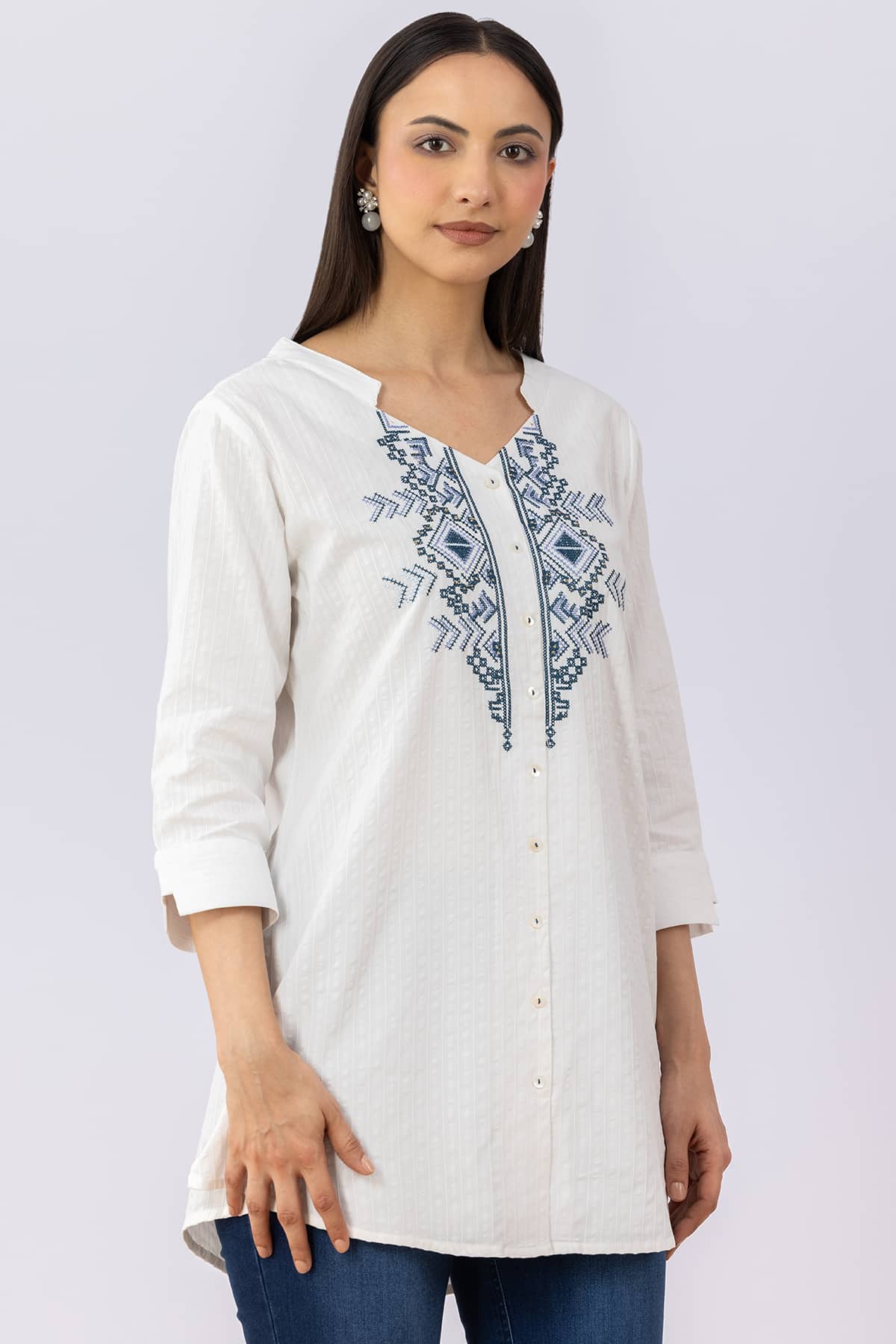 White embroidered viscose dobby tunic for women with V neck and 3/4 sleeves