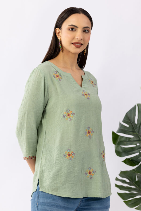 embroidered top women pista green viscose round neck 3/4 sleeves