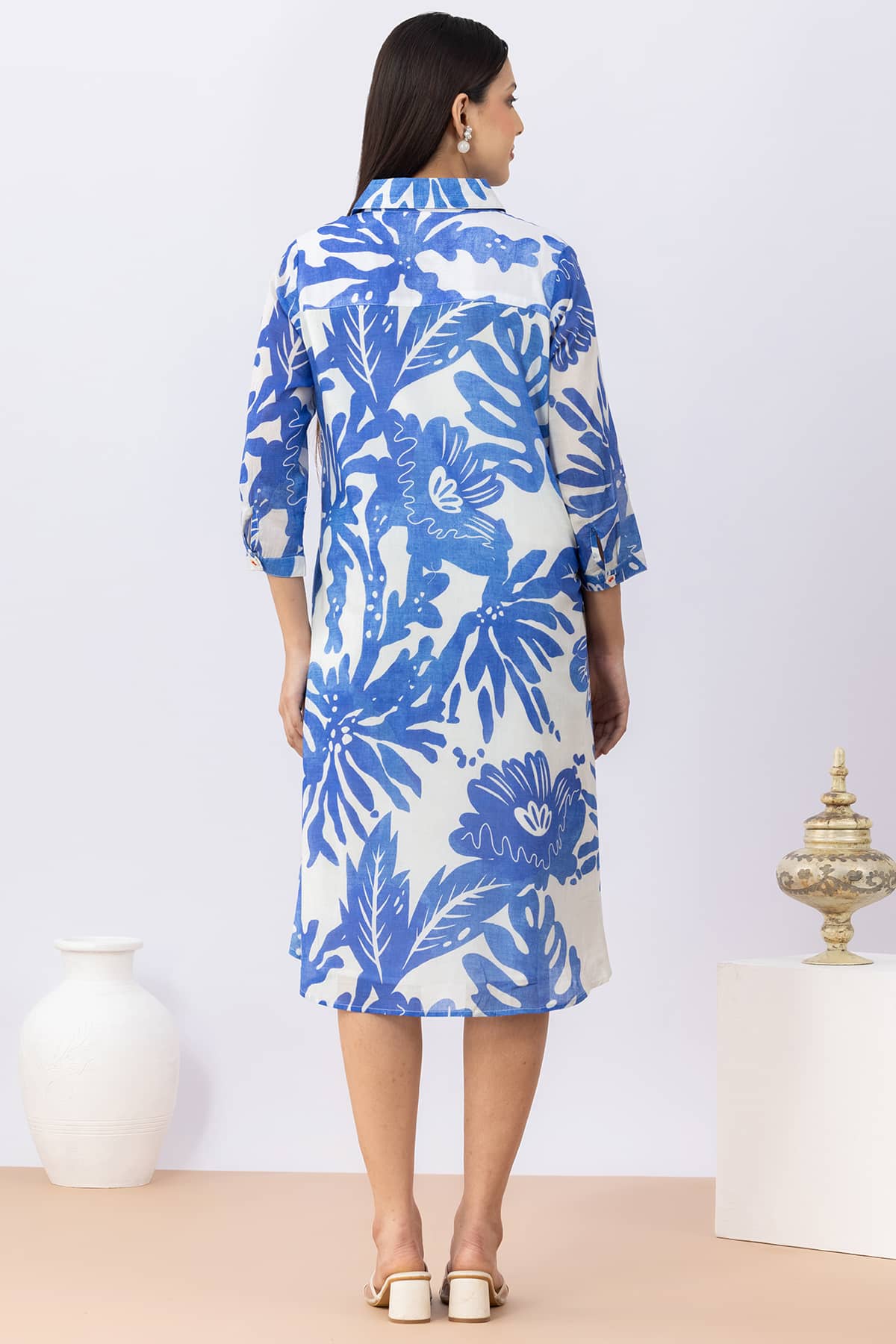 Blue printed cotton dress for women with collared neck and 3/4 sleeves