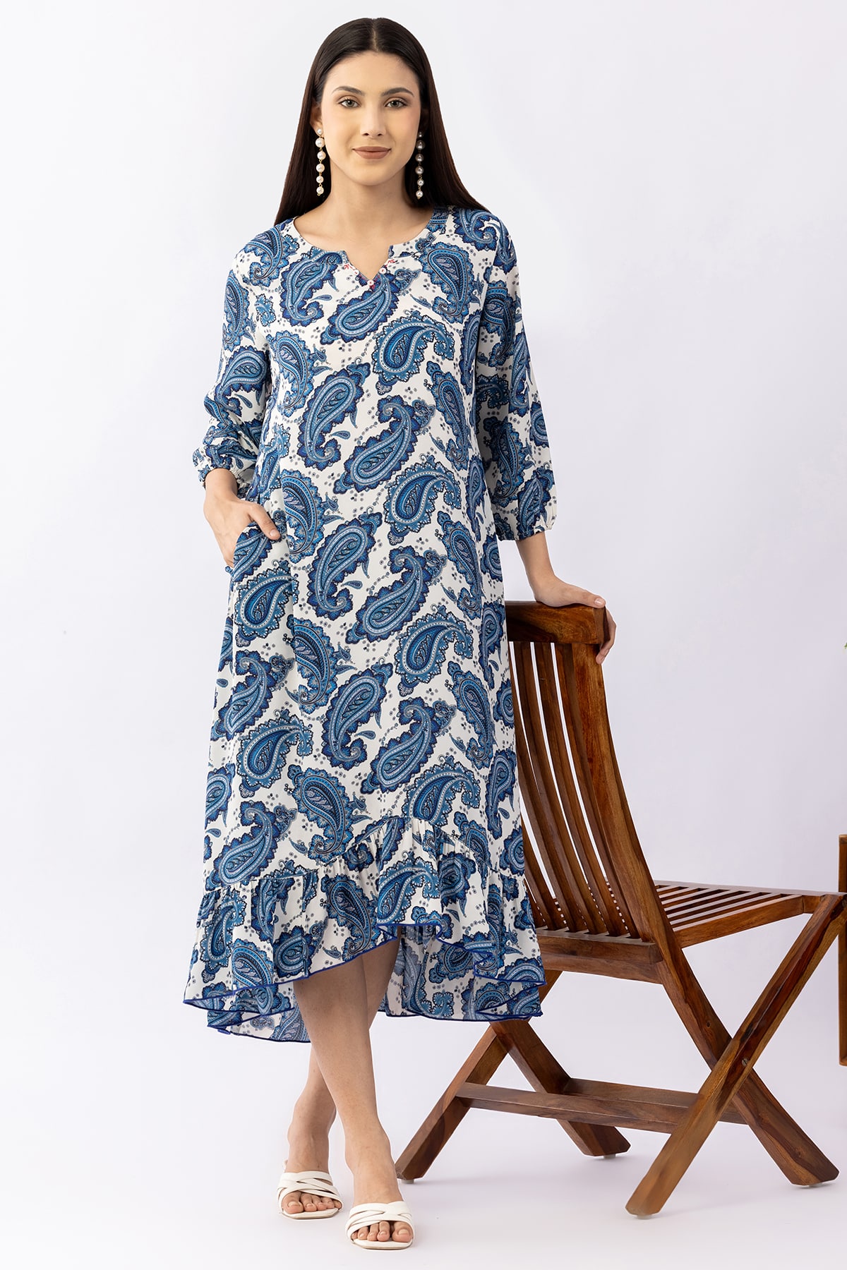Printed blue georgette dress for women with round neck and 3/4 sleeves