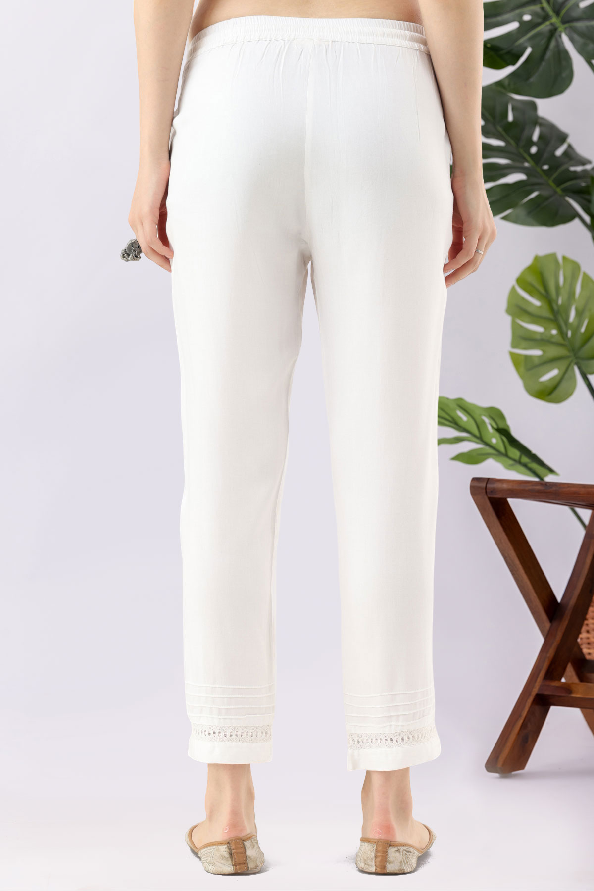 Solid white Tencel twill pants for women regular fit