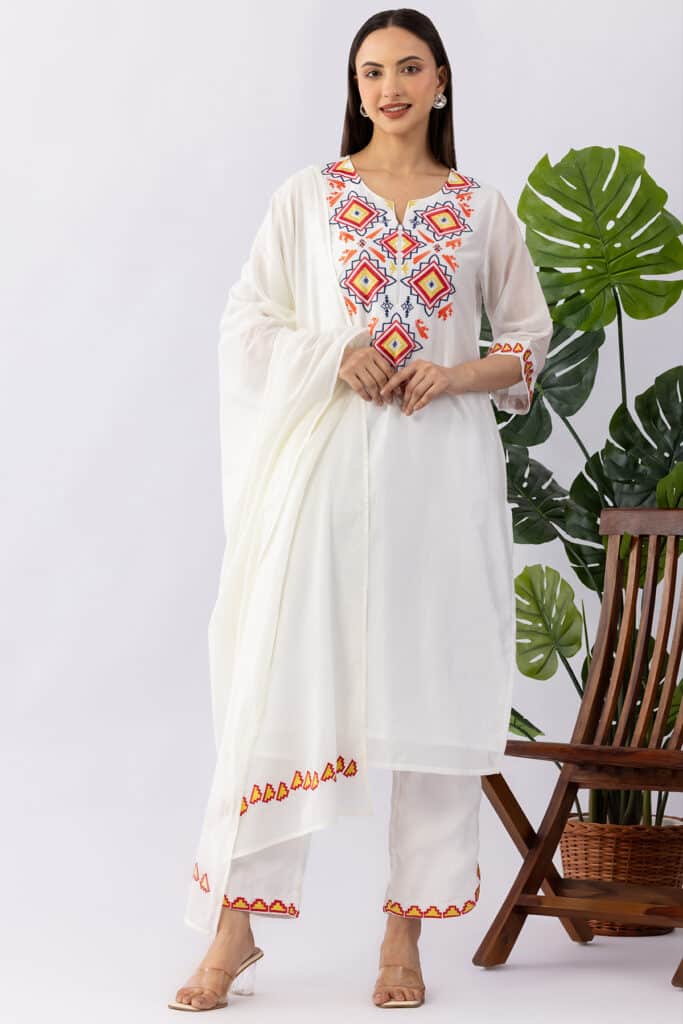 White Muslin Nylon Viscose Kurta Set