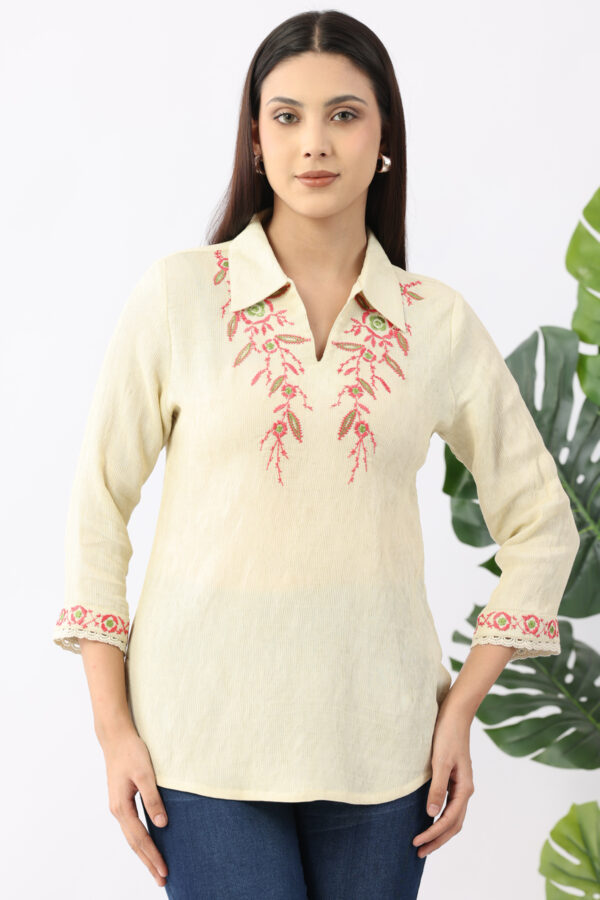Embroidered cream viscose collar top for women with 3/4 sleeves