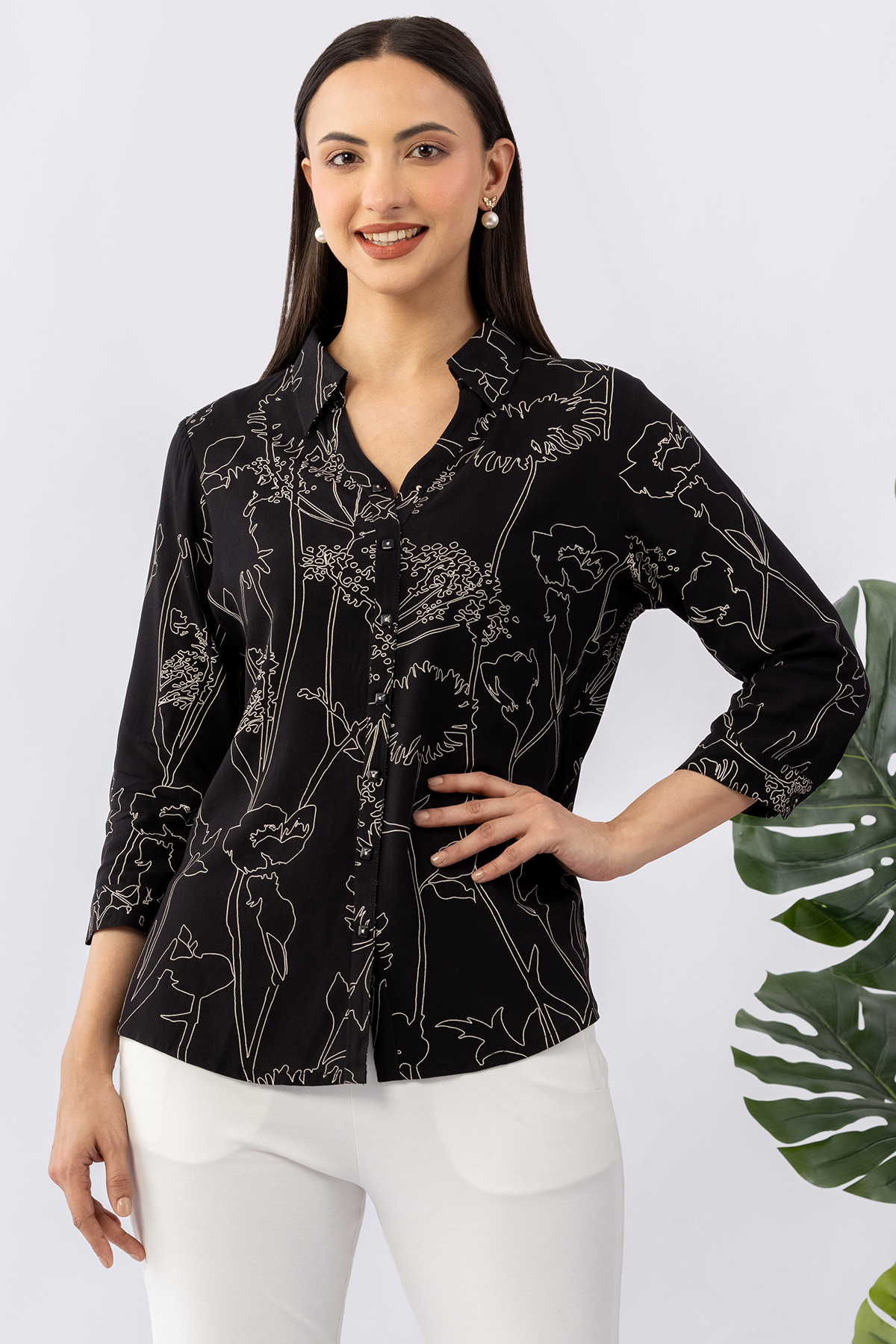 ladies printed shirt black viscose collared 3/4 sleeves regular fit