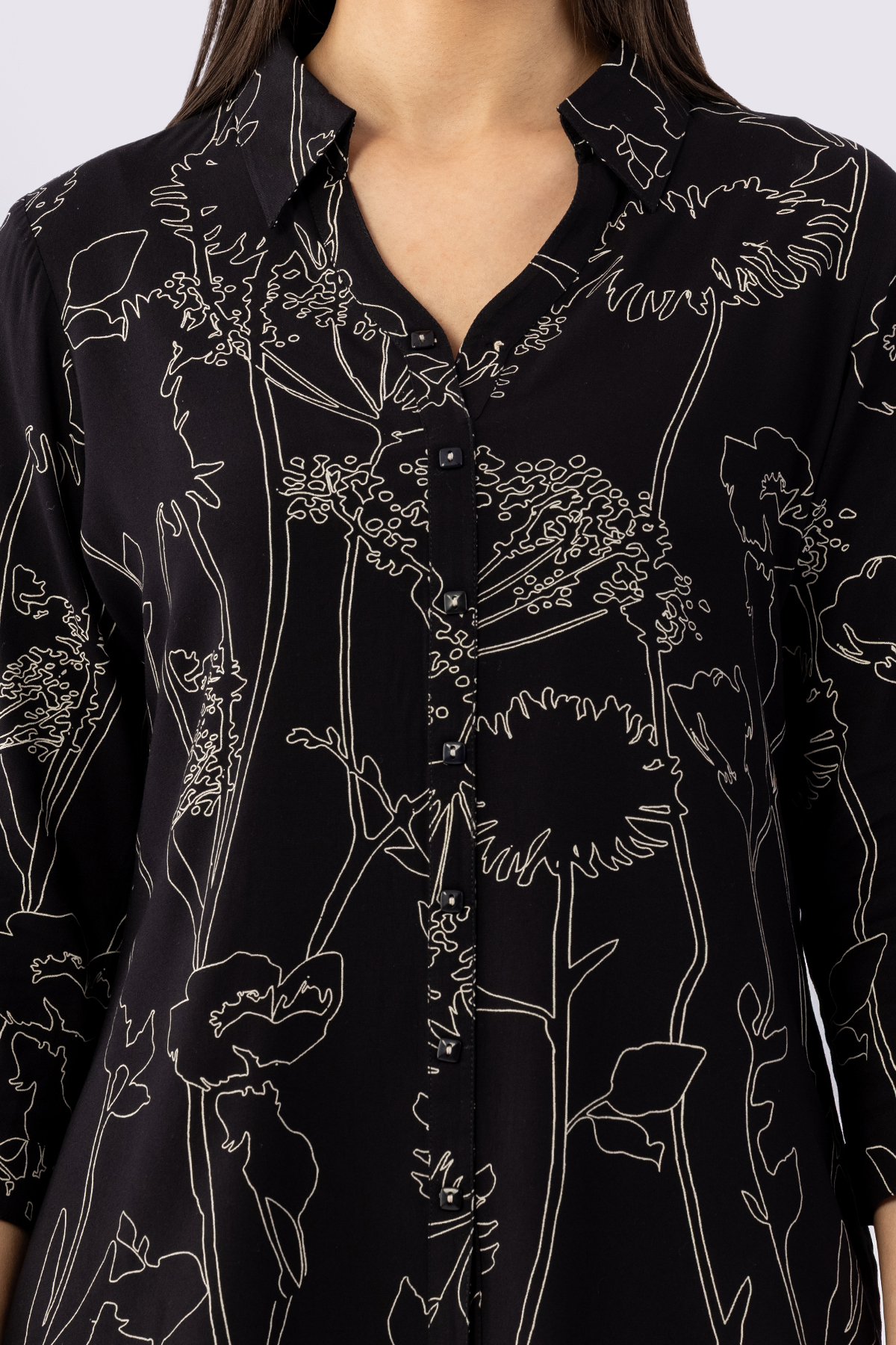 ladies printed shirt black viscose collared 3/4 sleeves regular fit