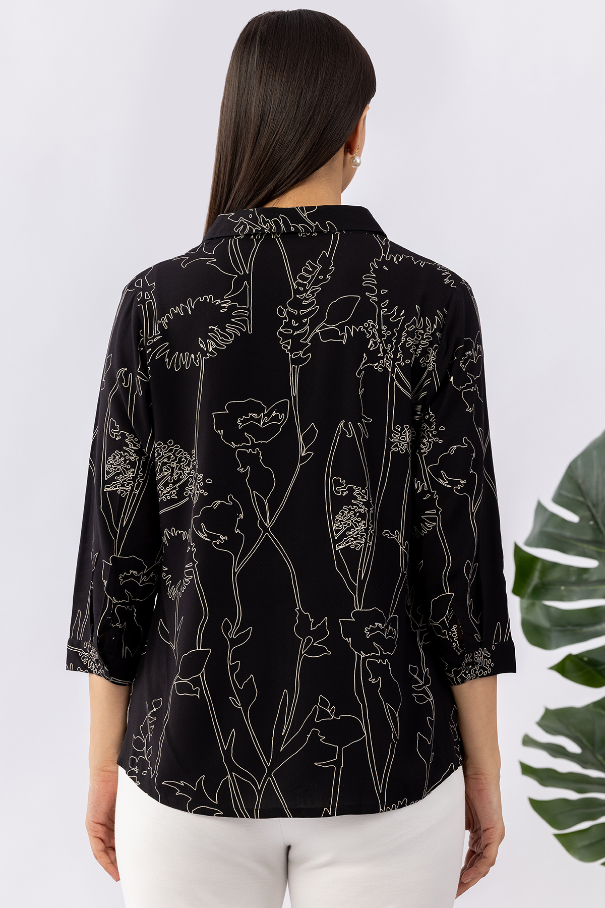 ladies printed shirt black viscose collared 3/4 sleeves regular fit