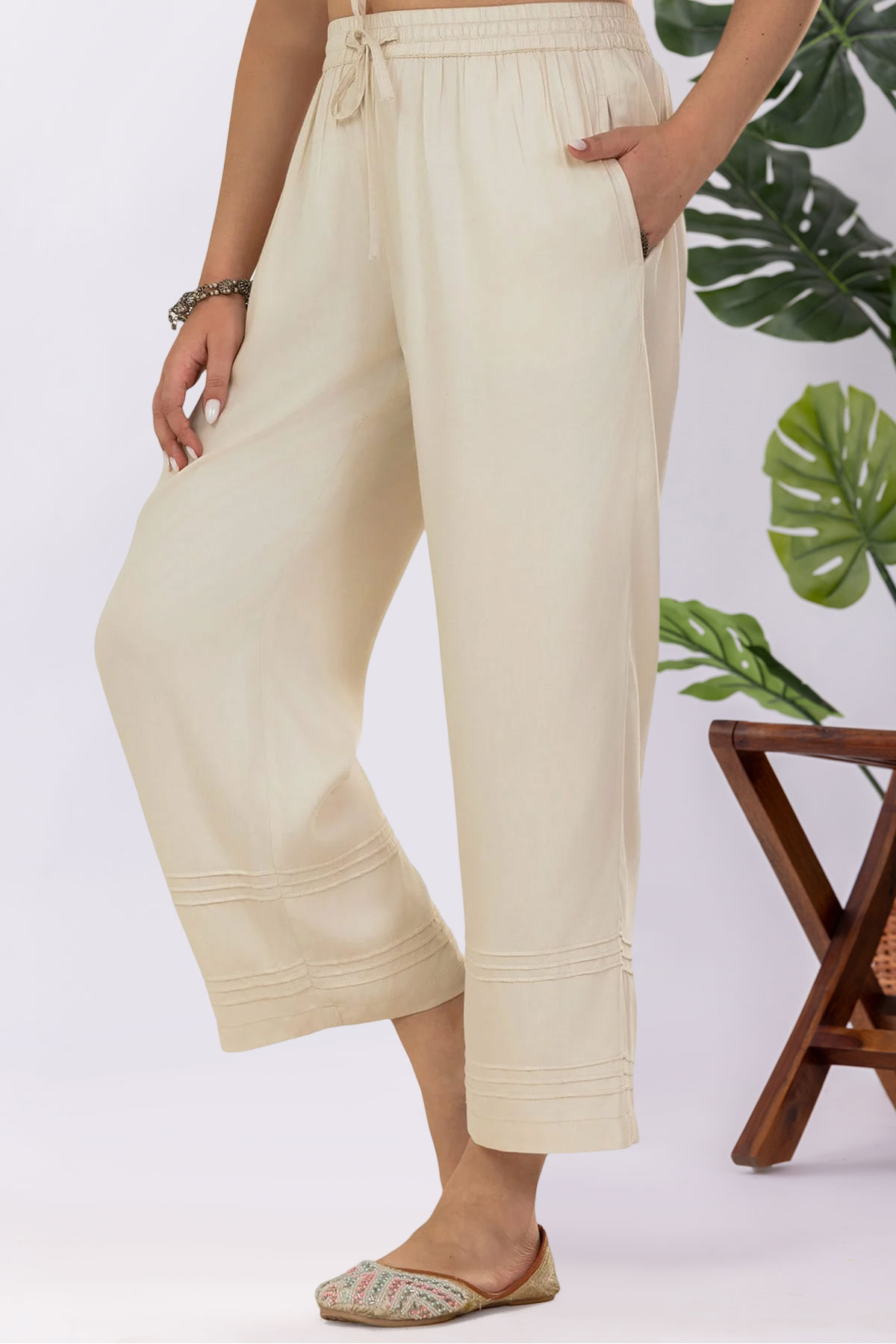 Solid cream Tencel twill pants for women regular fit