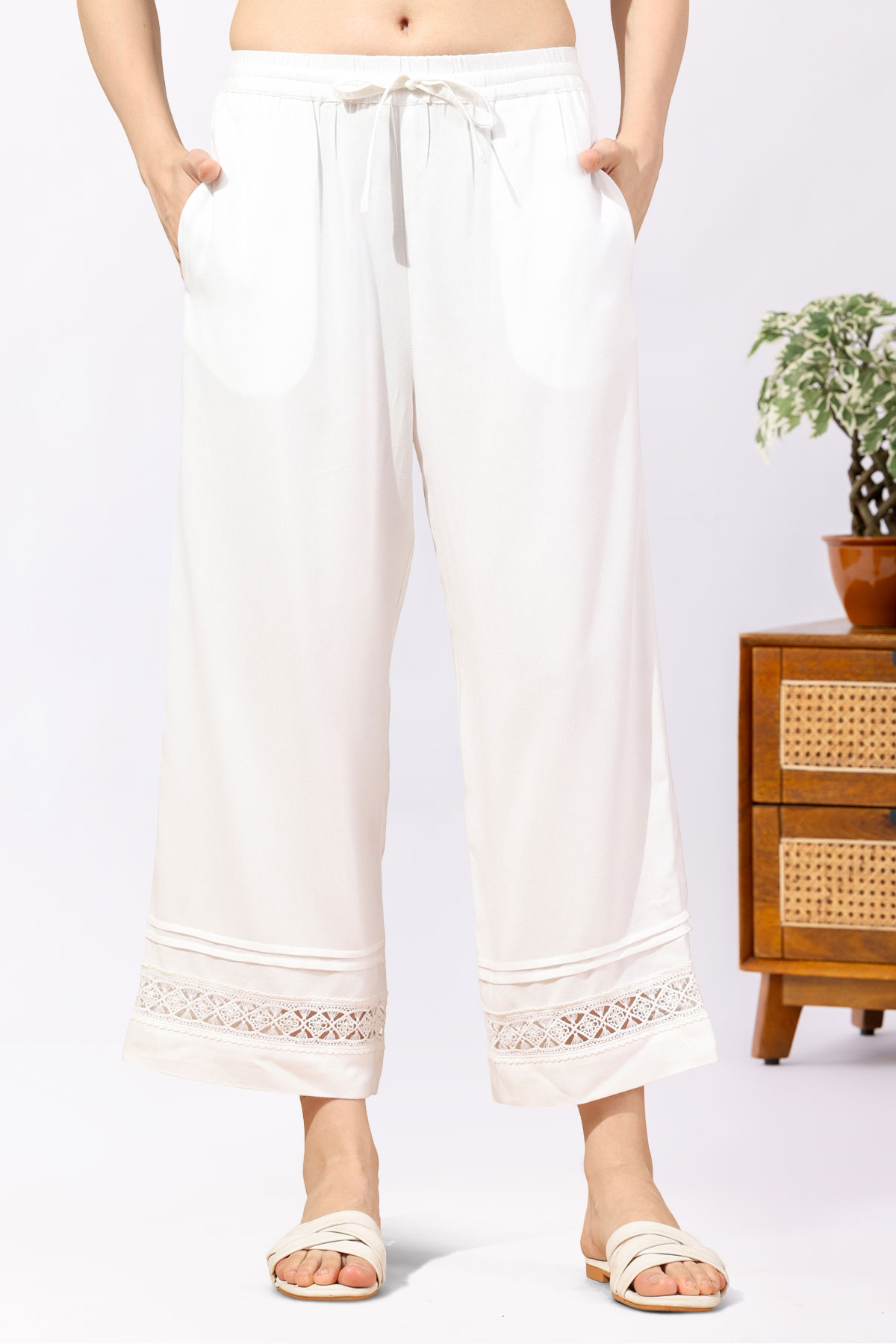 Solid white Tencel twill pants for women regular fit