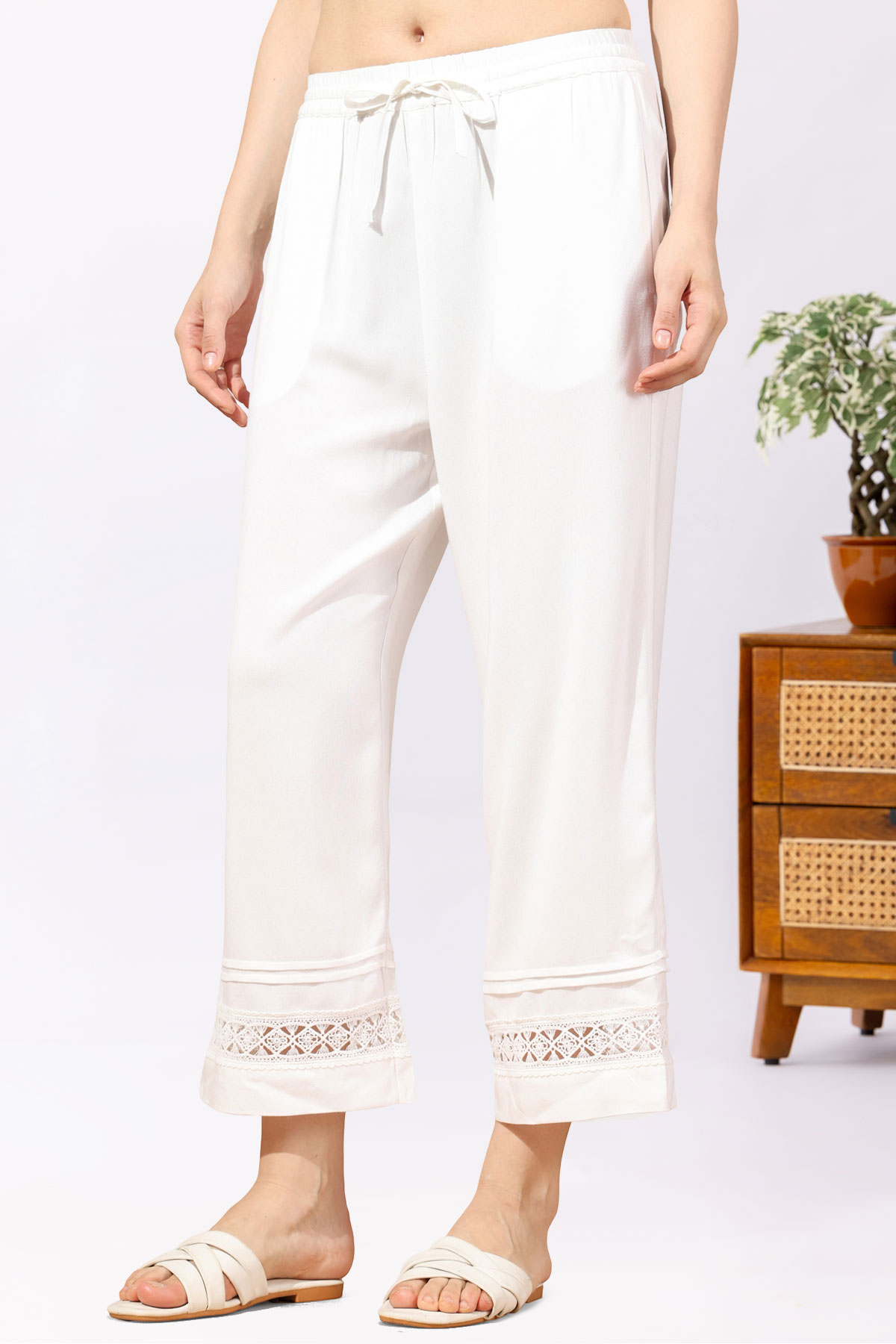 Solid white Tencel twill pants for women regular fit
